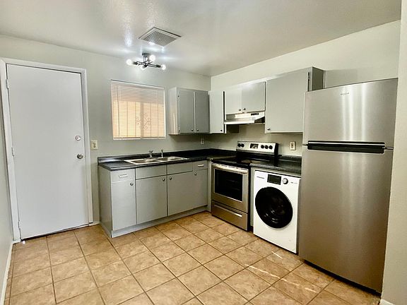 2nd image of 5752 E 28th St #710f4bb02