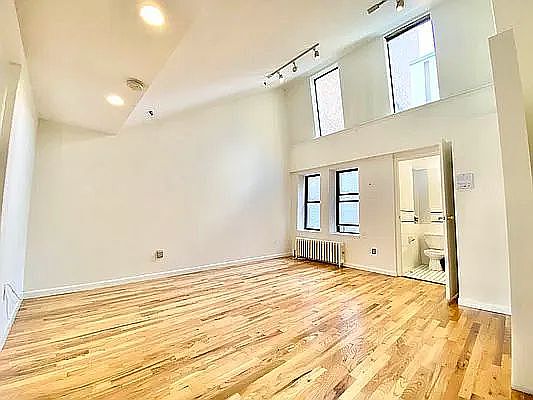 1st image of 114 E 28th St APT 7C