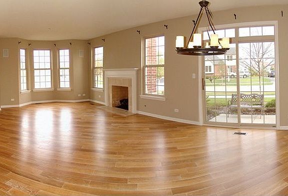 Living Room/Dining Room