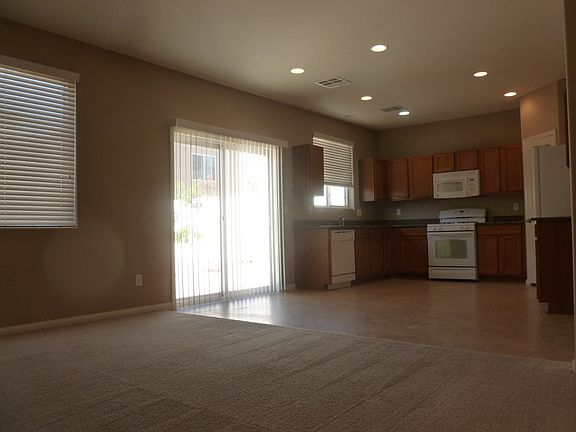 5th image of 8841 Whitewater Autumn Ct