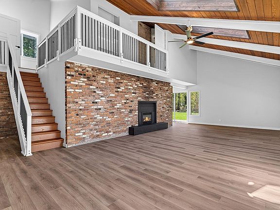 5th image of 400 Manse Rd