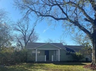 2434 Oleander Dr, Pasadena, TX 77503