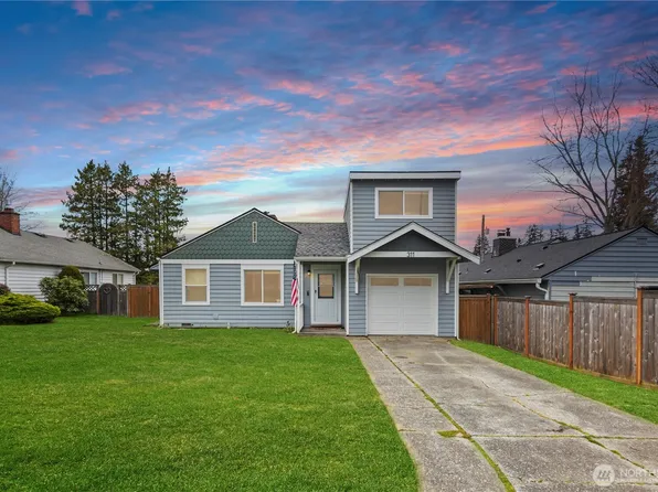 311 Crown Drive, Everett, WA 98203