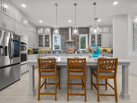 Lantana Model Kitchen