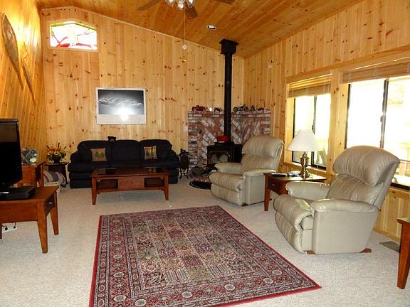 4th image of 25365 Wrightwood Dr