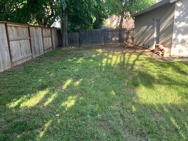 2821 Babson Dr — Photo 22