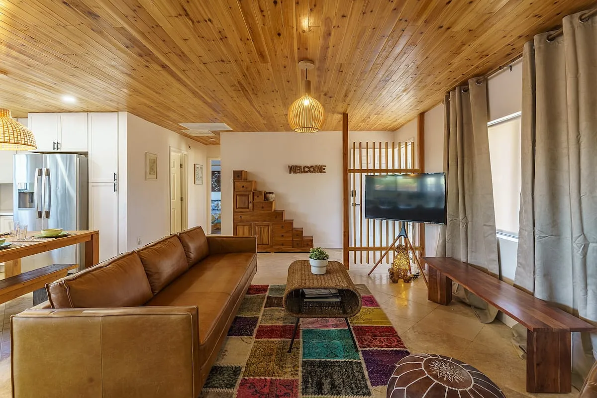 3 bed, 1264 sqft, $2,250 — Photo 1