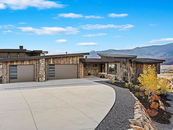 2nd image of 5731 E Porcupine Ridge Dr N