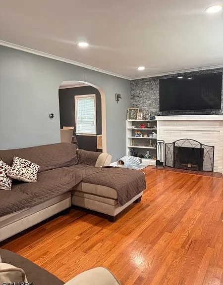 328 Newark Ave — Photo 3