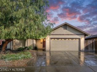 282 Riverside Dr, Woodland, CA 95695
