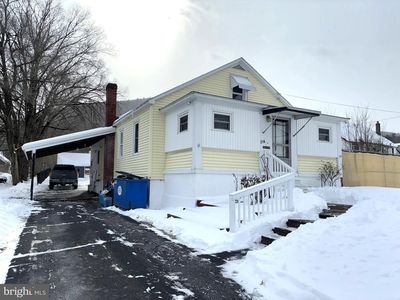 216 W Church St, Mill Hall, PA, 17751