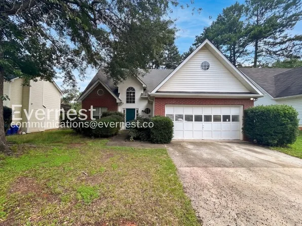 6416 Phillips Creek Dr, Lithonia, GA 30058