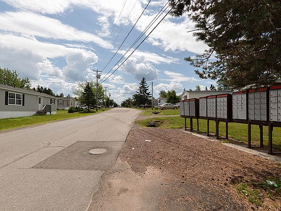 2nd image of 1 River East Dr #1355286