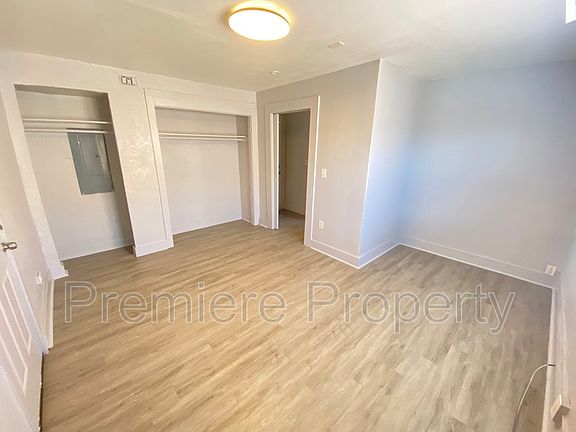 5th image of 3000 E Linwood Blvd Unit 3SE
