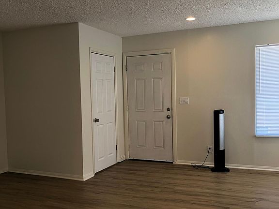 Entry door; 3/4 bath door