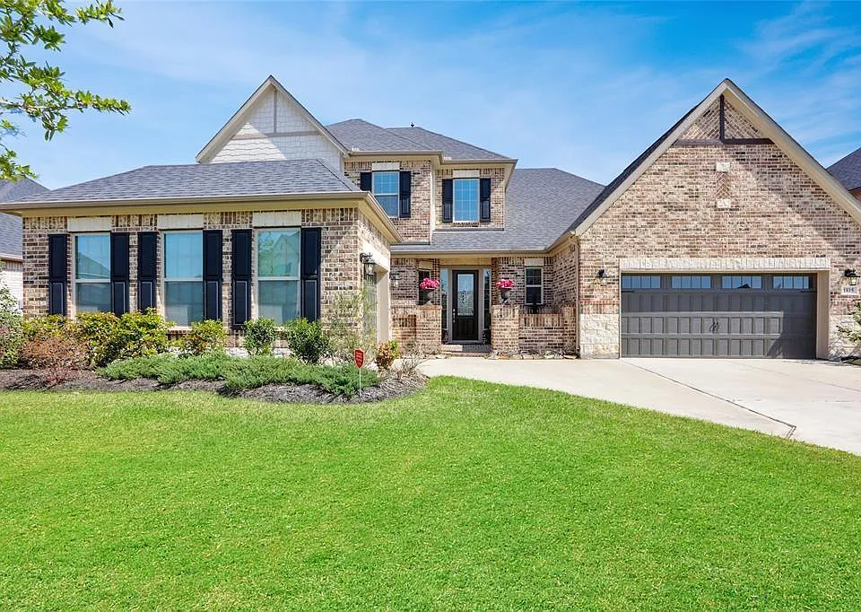 1815 Carriage Oaks Ln