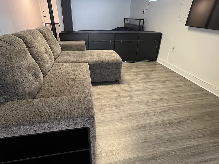 1845 Tomlinson Ave #1 — Photo 4