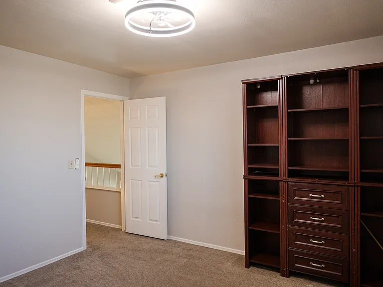 3980 E Graythorn St — Photo 91