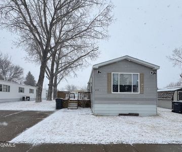4117 W Arlington Dr, Bismarck, ND, 58503