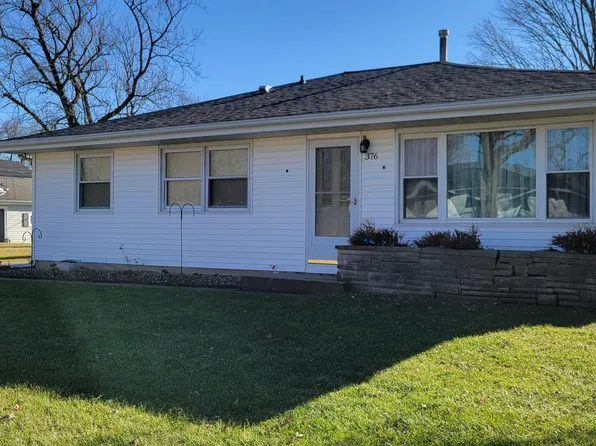 376 Briarwood Dr, Valparaiso, IN 46385