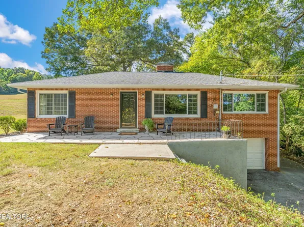 5203 Lakeland Dr, Lenoir City, TN 37772