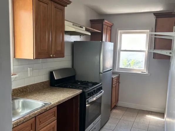 1709 Bergenline Ave Floor 3, Union City, NJ 07087