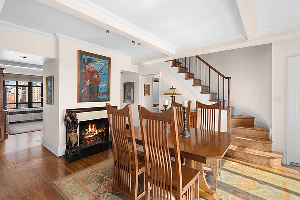 Sold by Compass | media 1