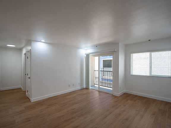 4th image of 11035 Otsego St APT 107