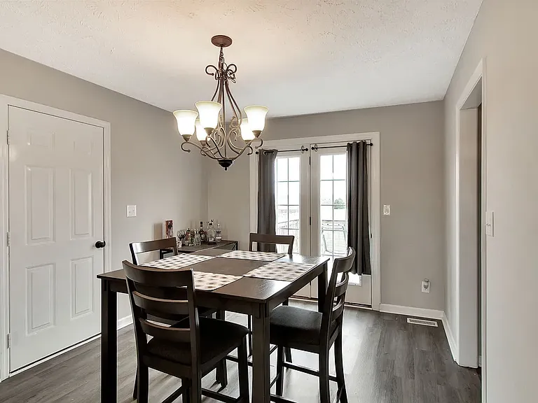 2401 Peachers Mill Rd — Photo 7