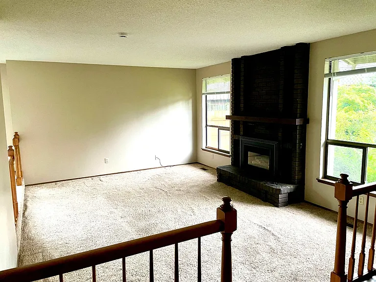 3212 Heights Pl — Photo 3