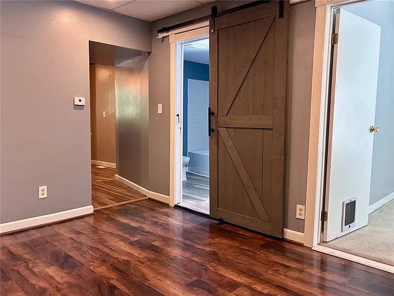17 Wells St — Photo 7