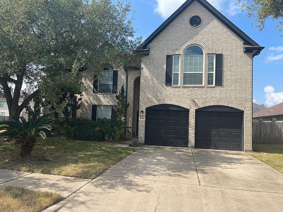 1st image of 8218 Cliffshire Ct