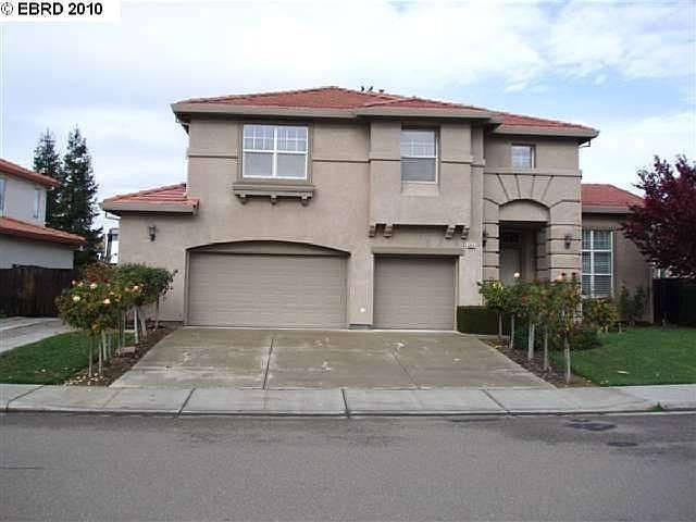 2nd image of 5028 Vesteny Ct