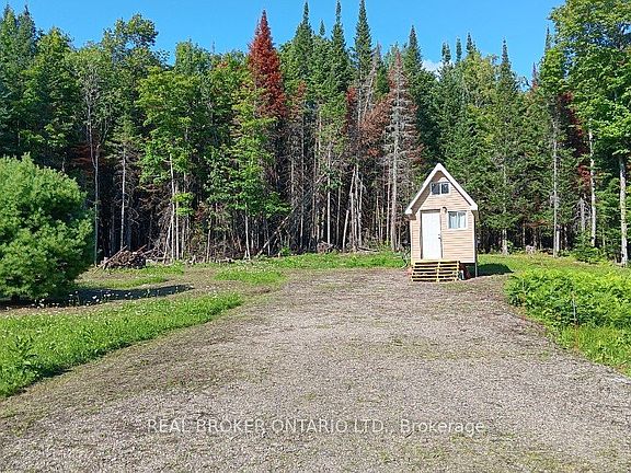 2nd image of 1555 Minnicock Lake Rd