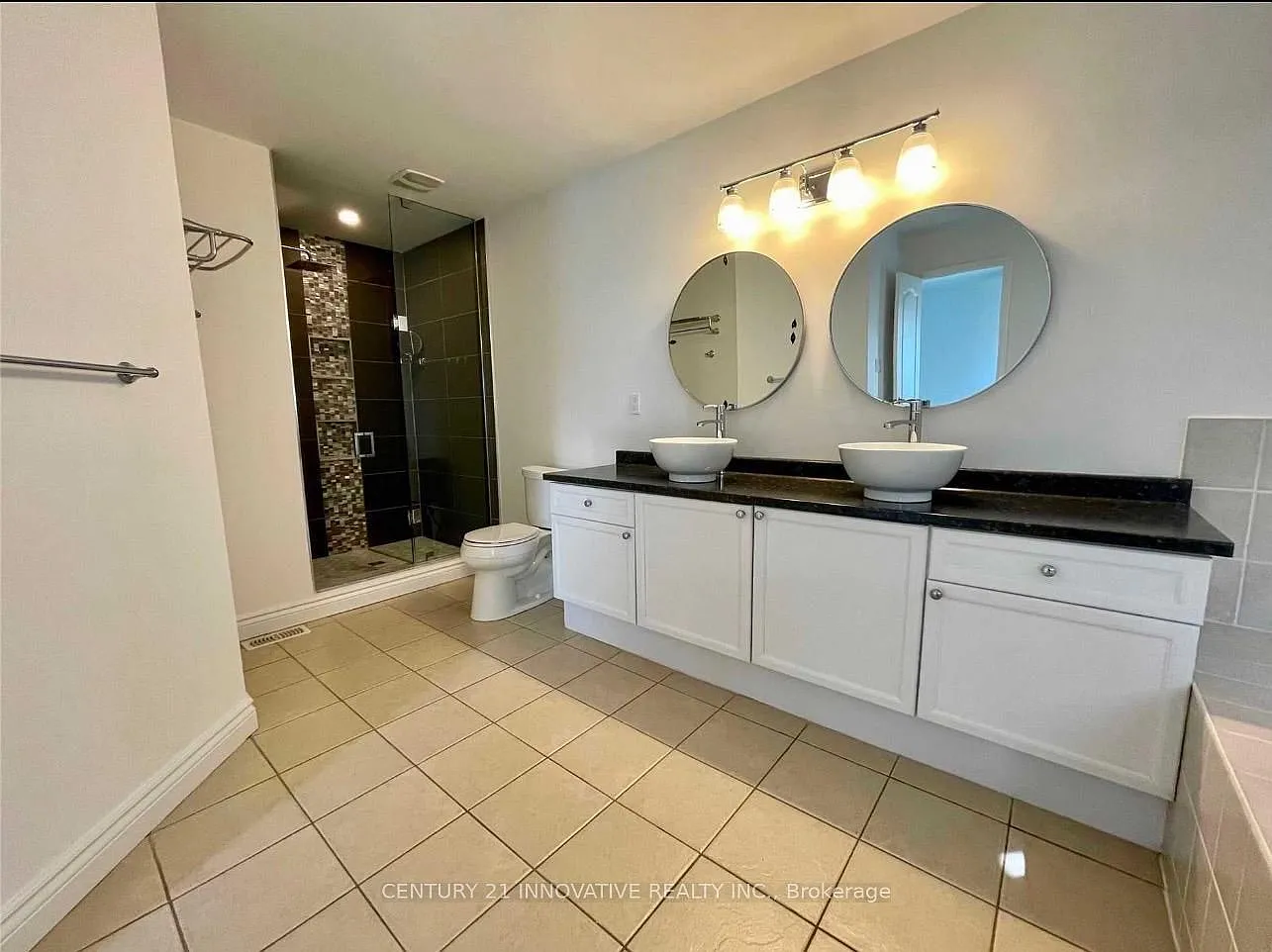 3 bed, $3,400 — Photo 3