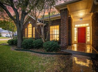 808 Canyon Bend Dr, Pflugerville, TX 78660