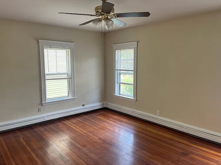 204 Pearl St #4 — Photo 12