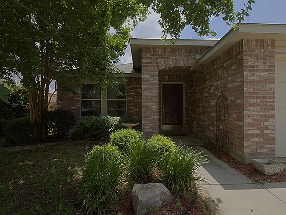 2nd image of 2316 Live Oak Dr