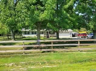 25085 Oak Grove Rd, Athens, AL 35613