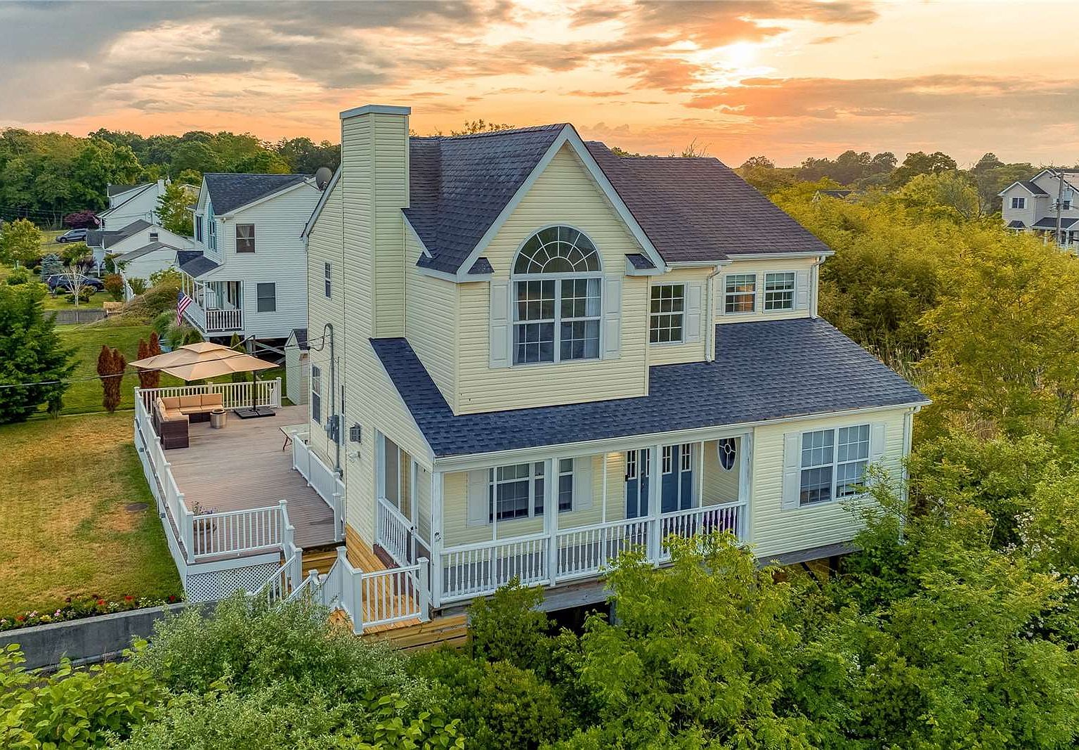 40 Oceanview Drive, Mastic Beach, NY 11951 Zillow