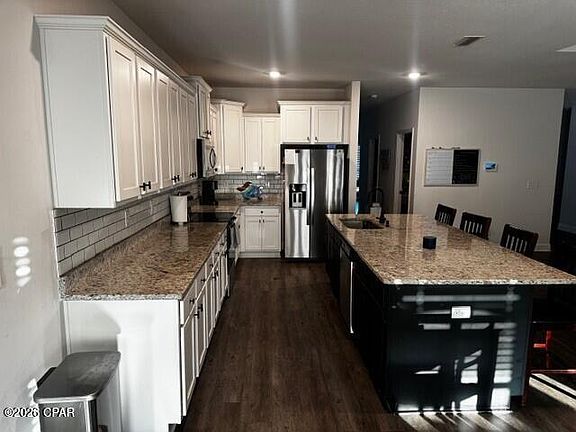5th image of 4737 Rosemary St