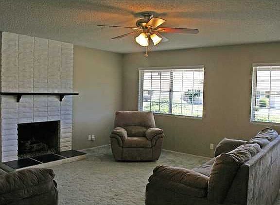 2nd image of 1904 Felice Dr