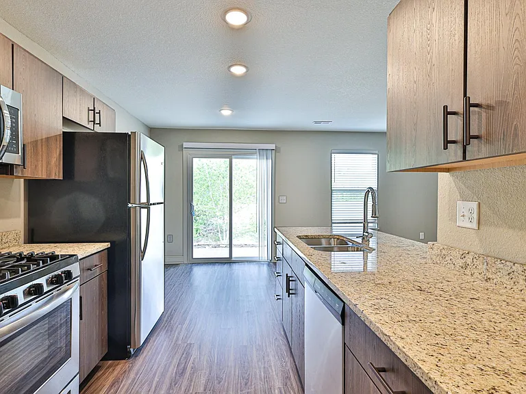 Greystone Townhomes — Photo 15