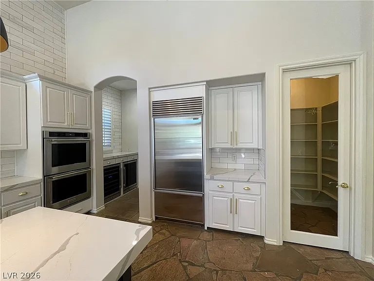 53 Avenida Sorrento — Photo 17