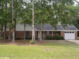 513 Juniper Place Dr E, Foley, AL 36535