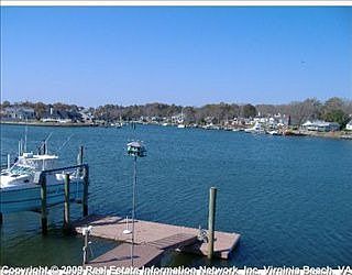 4th image of 517 Virginia Dare Dr