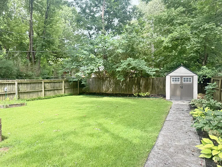 420 S Holmes St — Photo 22