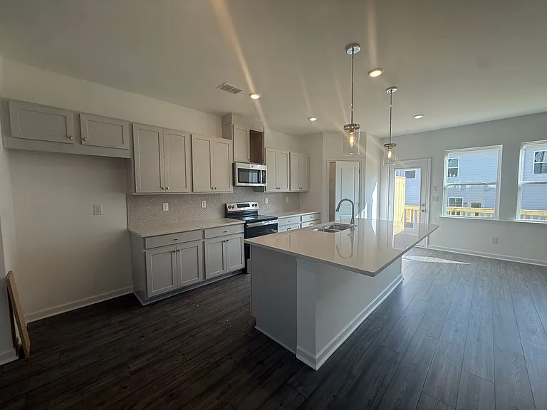 6204 Kenbrook Dr — Photo 9