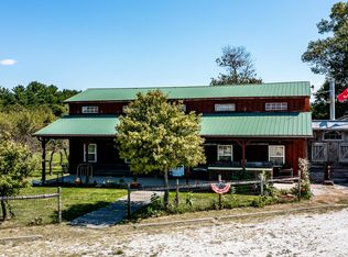 9860 S Us Highway 421, Francesville, IN 47946