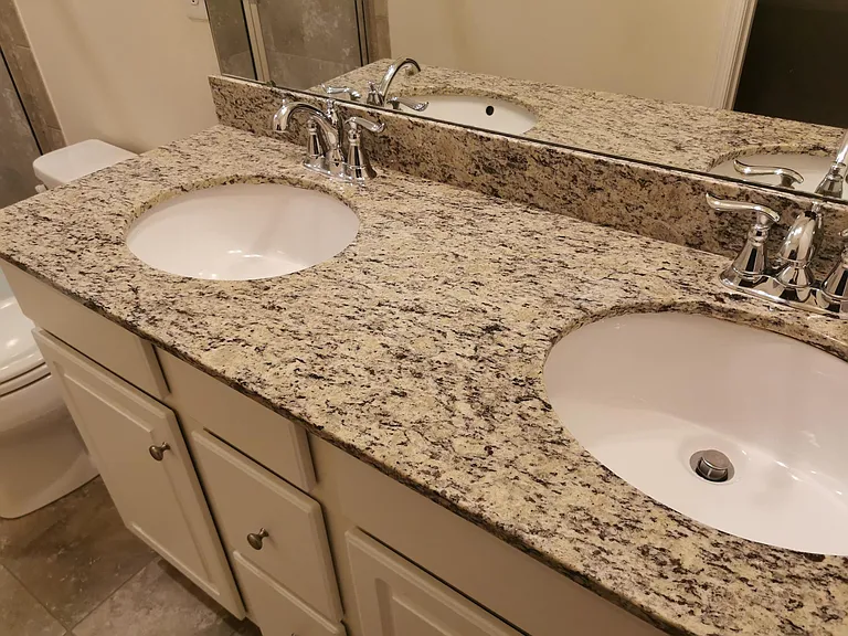 602 N Atwater Dr — Photo 12